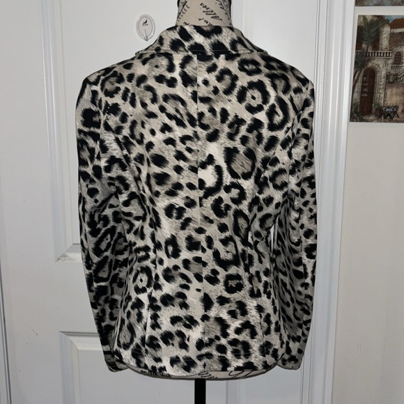 Joseph Ribkoff Leopard Jacket Blazer Women's - Picture 7 of 8